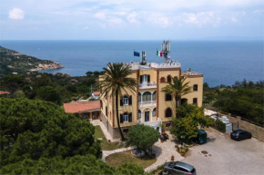 Гостиница Hotel Castello Monticello  Джильо-Порто